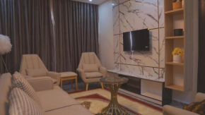 Grandeur Meridian Hotel and Suites